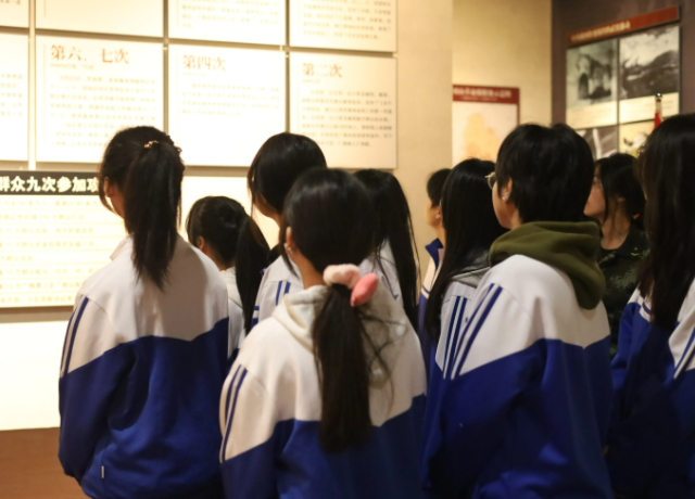 坚持五育并举促进学生全面发展以教育质量的稳步提高人人成才 坚持五育并举促进学生全面发展以教育质量的稳步提高人人成才